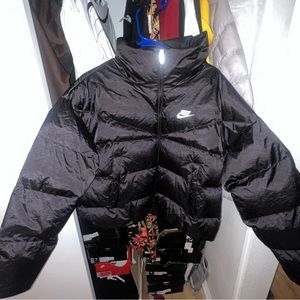 Nike Women's Therma-Fit Synthetic Fill Shine Jacket